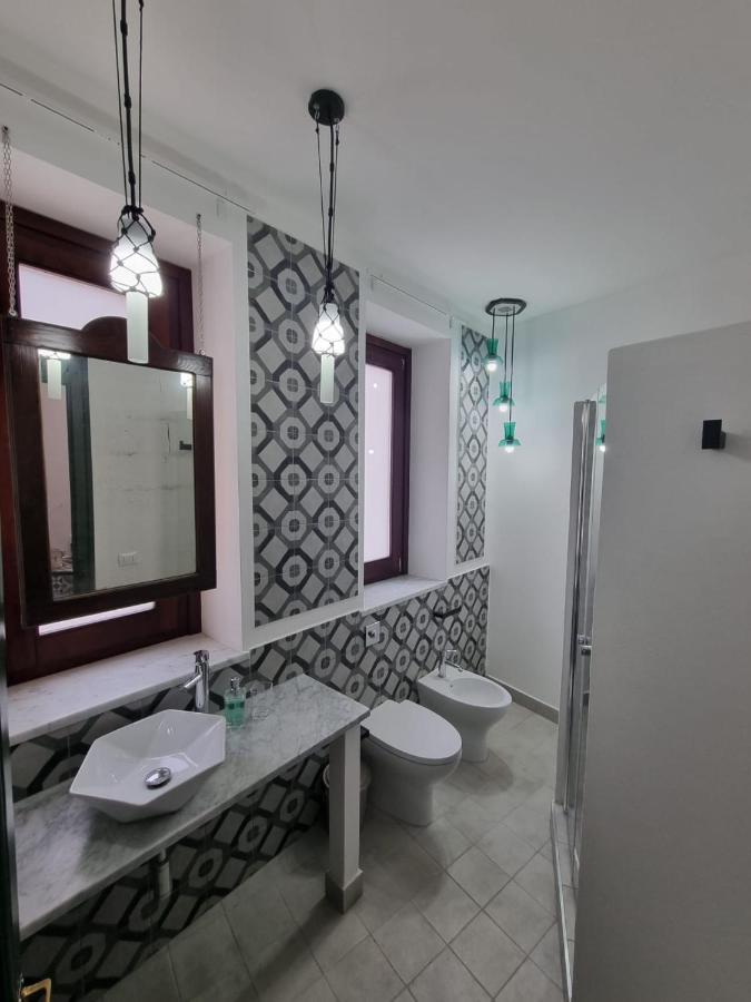 Casa Viotti Le Fuoriserie Палермо Екстериор снимка